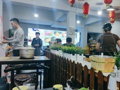 -香香腊排骨.野生菌火塘总店(束河店)