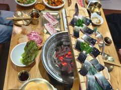 -青瓦餐厅·生鱼片·韩园烤肉(西塔店)