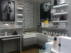 -Dior迪奥(上海世茂广场店)