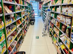 -绿叶子超市(公园大道店)