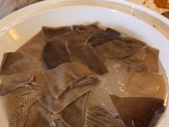 -八次方巴乡石锅鱼·金海湖水库活鱼(谷丰东路店)