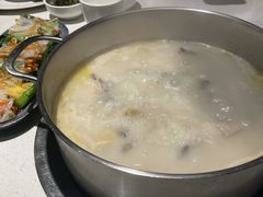 -煲王粤菜餐厅(中侨中心店)