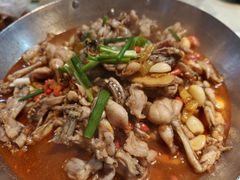 -昱龙大盆牛蛙馆(三兴街总店)