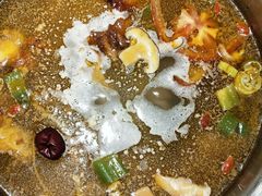 酸萝卜鸭架汤-守柴炉烤鸭(中海国际店)