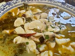 酸菜鱼-宏利土菜馆(马山店)