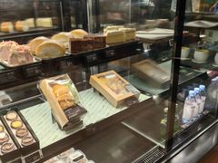 -星巴克(杭州湖滨银泰E区店)