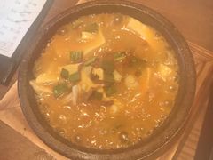 咕嘟肉末包浆豆腐-云海肴·汽锅鸡·云南菜(天山百盛优客店)