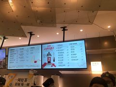 -奈雪的茶(市百一店)