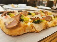 -卡佩罗意大利餐厅及酒吧Al Cappello Trattoria