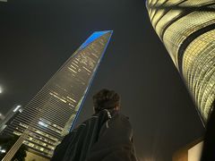 -陆家嘴空中步行连廊