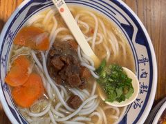 -鑫花溪牛肉米粉(印象水街都心荟店)