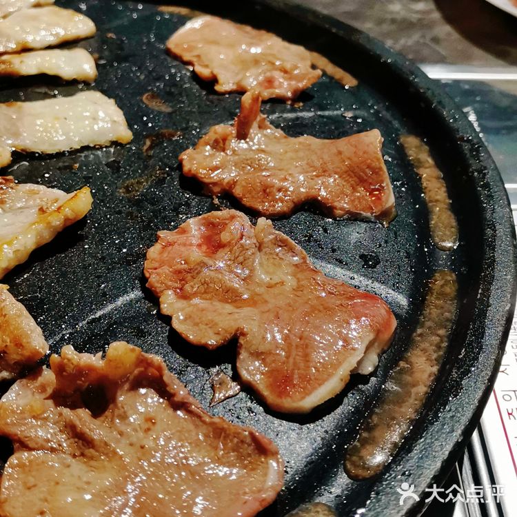 吃橡果喝山泉水的黑毛猪是啥味道⁉️