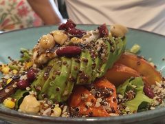 -HIGH FIVE哈福手工汉堡(桂林路店)