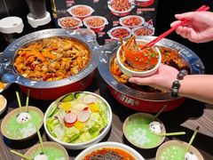 -胖哥俩肉蟹煲(上海悦荟广场店)