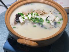 -姜君·千岛湖鱼头馆(浦东大道店)