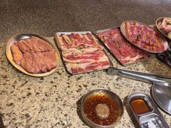 -首尔烤肉大排档(合生汇店)