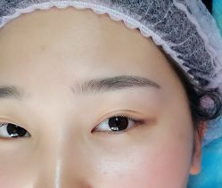 点击看大图 -Yue Show馨选·半永久纹眉纹眼线