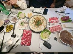 -德林酸菜鱼火锅(南丹店)