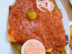 -东海岸人工湖美食村