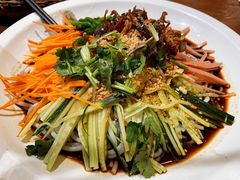 老滇凉米线-老滇山寨•云南特色菜•地方菜•民族风情歌舞表演(金碧店)