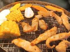 -山居屋炭火烧肉(厚街万达店)