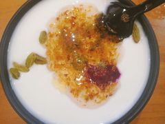 新疆手工酸奶-北疆饭店(朗悦公园茂店)