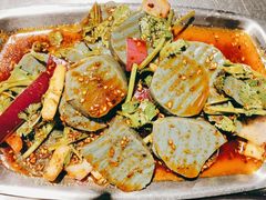 -马路牙子烧烤音乐酒馆(望京店)