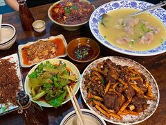手抓排骨-醉八仙热酒馆(渝中店)