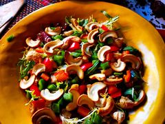 鸡肉腰果沙拉-小世界西餐厅(建国门店)