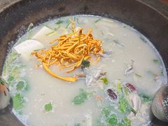 -咕嘟草帽鱼·牛奶一样的鲜鱼汤(包河万达广场创始店)