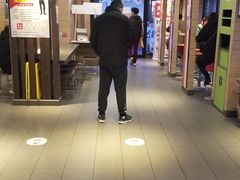 -麦当劳(利津路店)