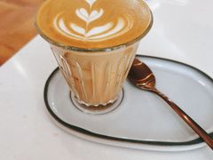 -潮一不贰·法式甜品·生日蛋糕·西式简餐(外滩店)