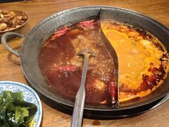 -萍姐火锅·公路夜市(武汉首店)