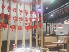 -叶派龙虾•招牌香辣蟹·海鲜(中海国际店)