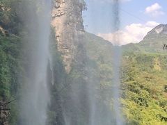 -牛角寨瀑布景区