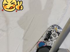 -乔波室内滑雪场