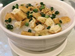 -万山楼海鲜酒家·二十三年老字号