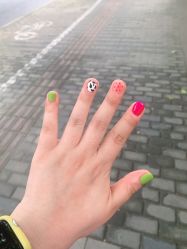-九画美甲