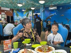 -小海豚•老字号海鲜餐厅(天涯店)