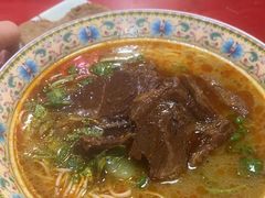 -金杨拉面王小吃面馆·牛三宝面·红烧牛肉粉