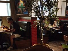 -JINNS锦时 steak&pizza(浸信会礼拜堂旧址店)