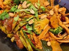 -醉人椒麻辣香锅(王府井喜悦店)