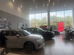 -上海永达奥诚奥迪4S店(申江路店)