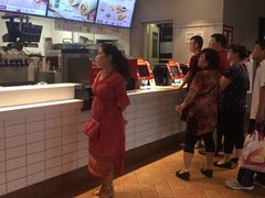 -肯德基(西影路店)