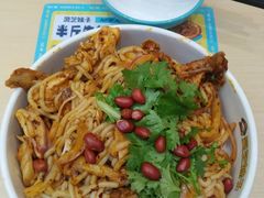 -灵芝妹子海鲜米线(凯德和平广场店)