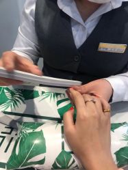 -手牵手美甲