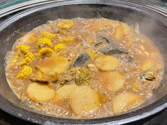 柴锅炖水库鱼-姥家大锅台水库渔家