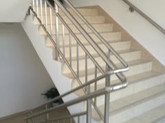 -上海市经济管理学校