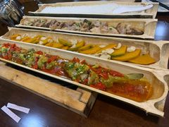 -胡须哥网红竹筒菜
