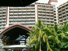 -三亚湾海居铂尔曼度假酒店